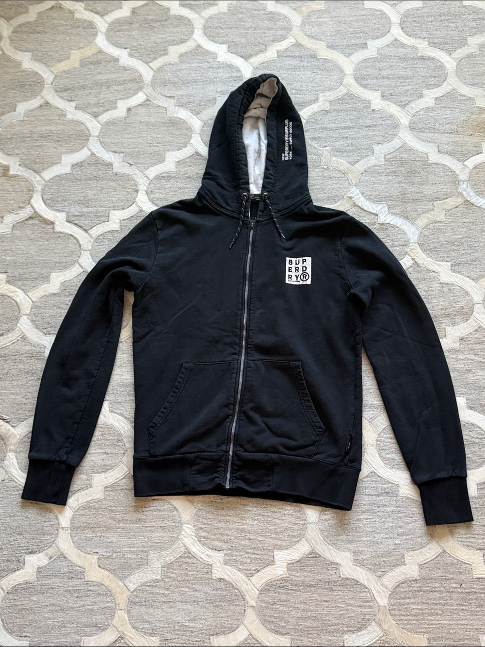 Superdry Men’s L Black Zip-Up Hoodie